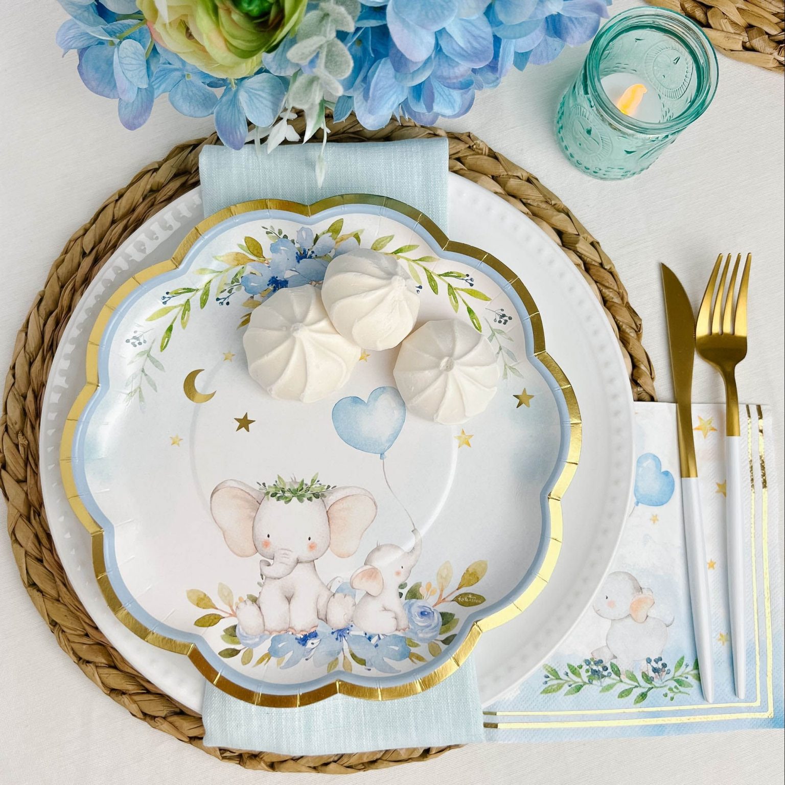 Elephant Baby Shower Theme Ideas - Bonbons Connexion