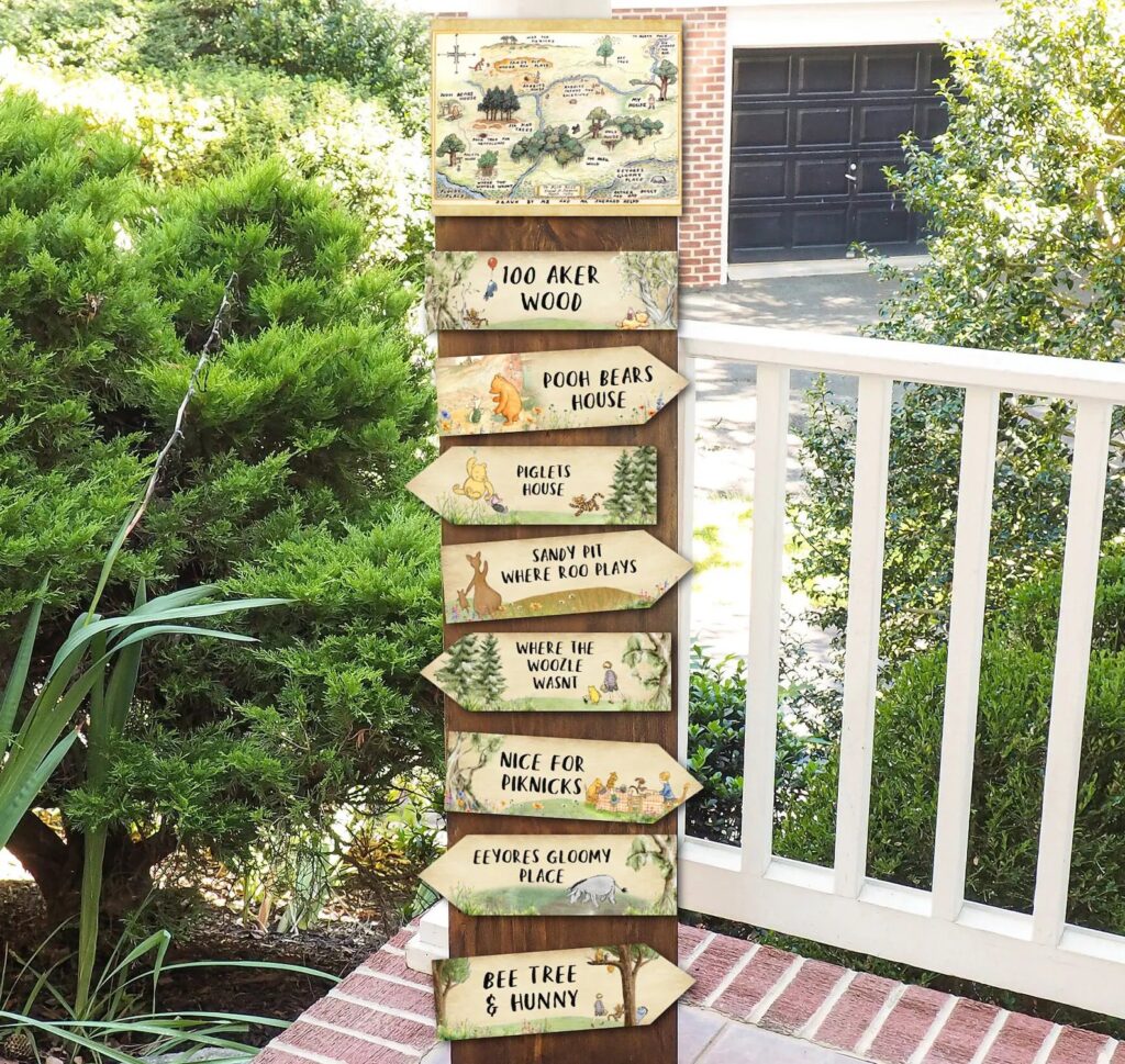 Winnie The Pooh Directional Arrow Decor