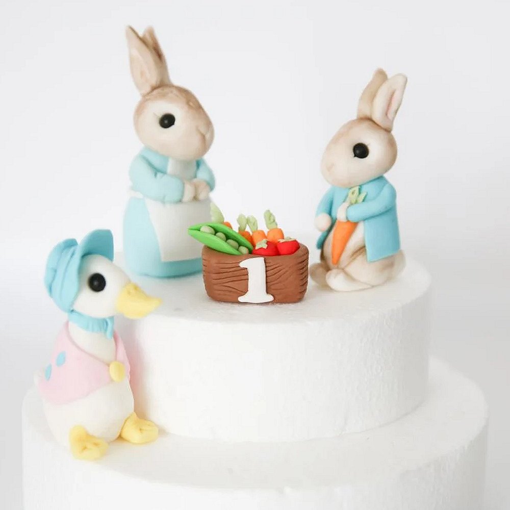 Beatrix Potter Inspired Cake Topper Fondant